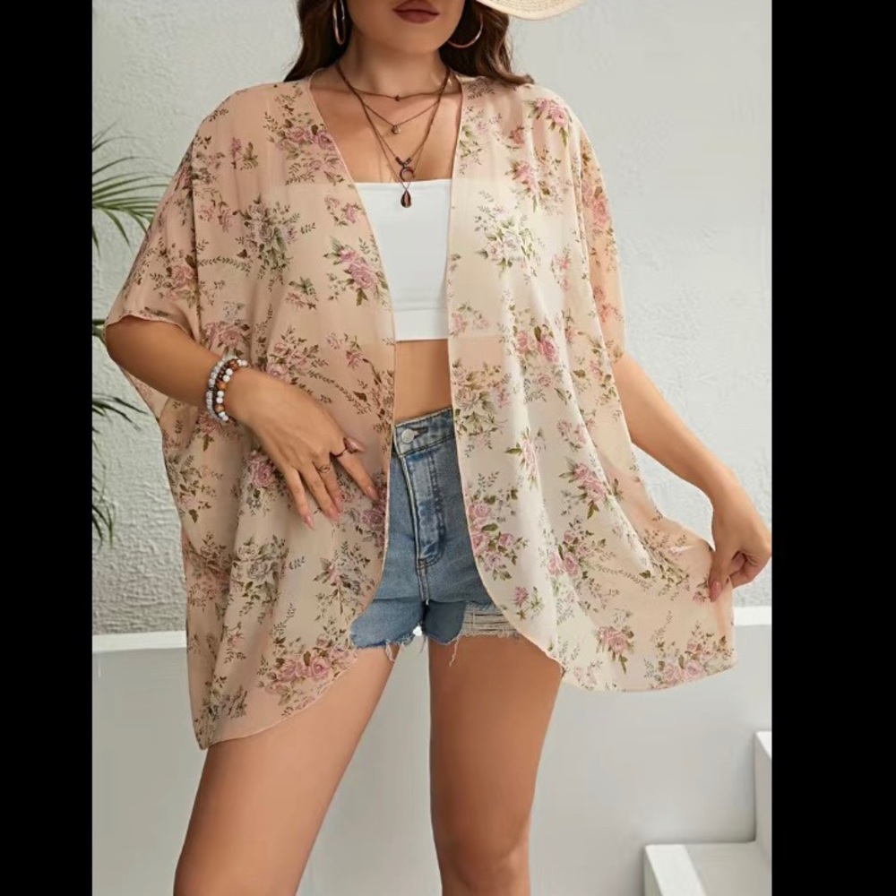 NWT Floral Semi Sheer Kimono Cover Up